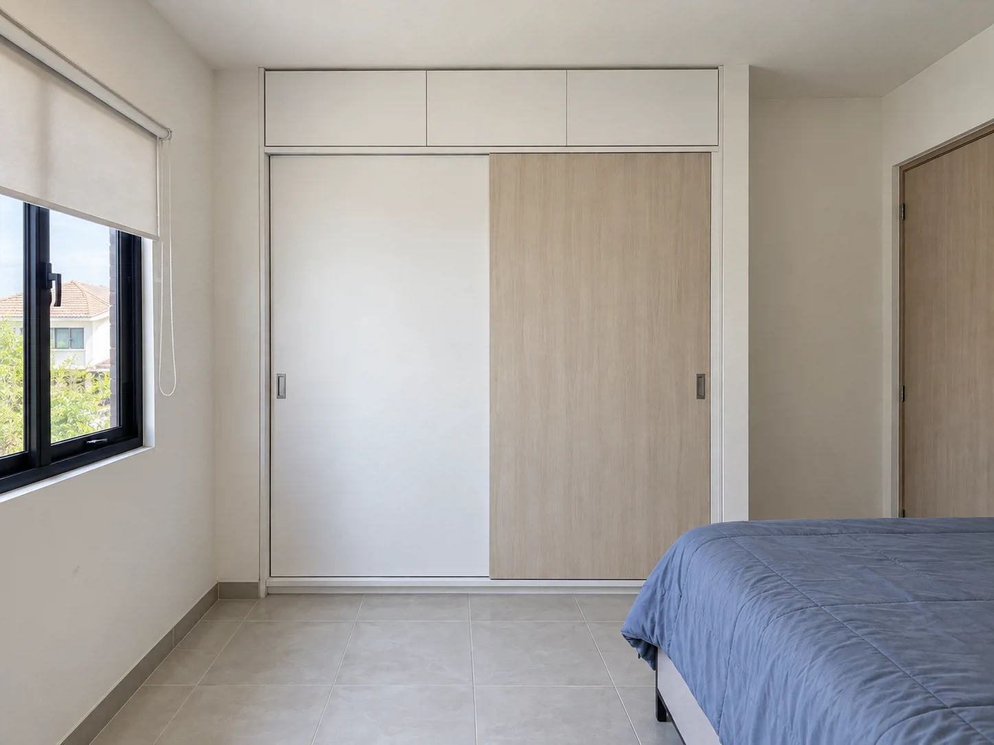Hasil setelah dikerjakan — Wardrobe Sliding Kamar di Bogor
